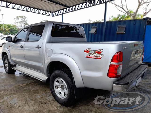 Toyota Hilux CD 4X4 SRV 2015
