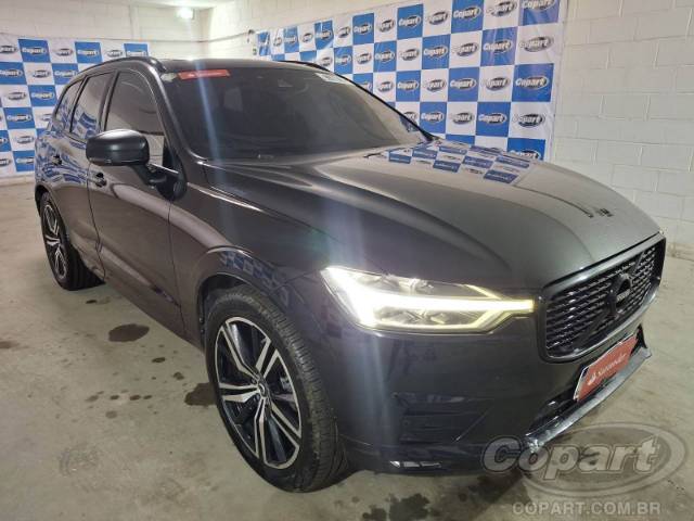 VOLVO 2018 XC60 T5 R-Design AWD 2.0 Drive-e Turbo